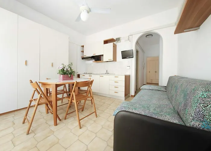 Barusso Aparthotel 3*